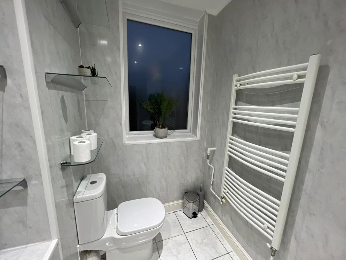 Serene Ocean Side Apartment Btn Brighton Exteriör bild