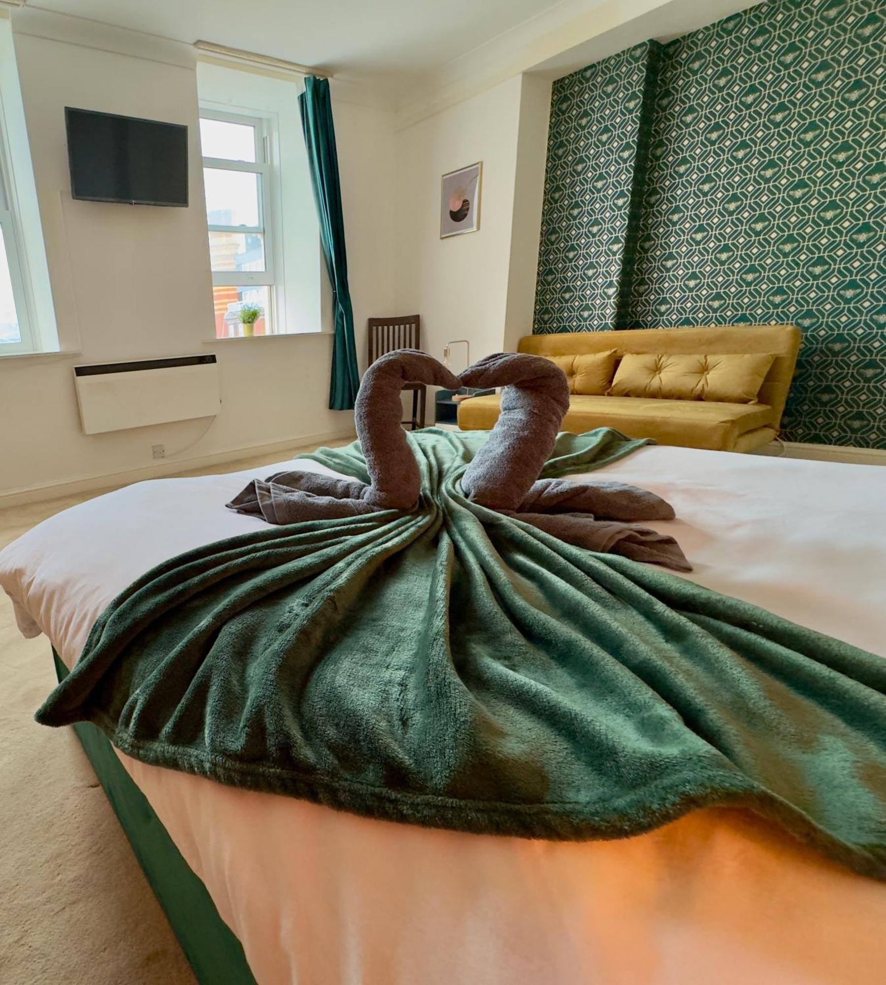 Serene Ocean Side Apartment Btn Brighton Exteriör bild